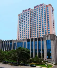 Happiness Hotel - Image 4
