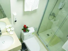 Greentree Inn Shanghai Minhang Zhuanqiao Metro Station Zhuanxing (E) Road Shell Hotel - Image 3