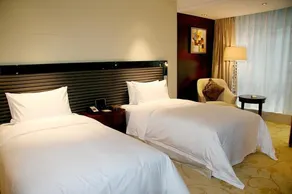 Noble International Hotel - Image 3