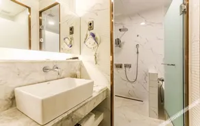Bestie Hotel - Image 5