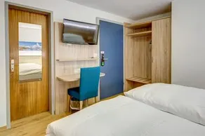 Matterhorn Inn - Image 4