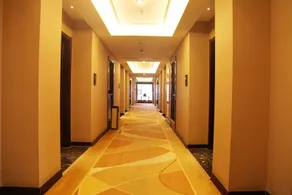Zaozhuang Zhongyuan Crown Hotel - Image 5