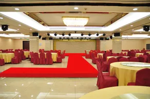 JIN HONG DA JIU DIAN - Image 2