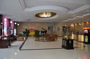 Xin Sanhe Hotel - Image 2