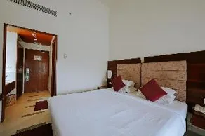 Devaragam, 300 Meters from Temple - Image 2