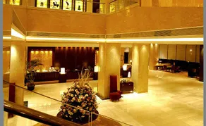Yixing International Hotel - Image 1