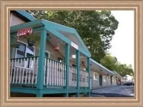 Budget Inn North Kingstown - Image 4