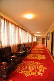 Kunpeng Hotel - Image 2