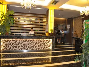Tuobang Fashion Hotel - Image 1