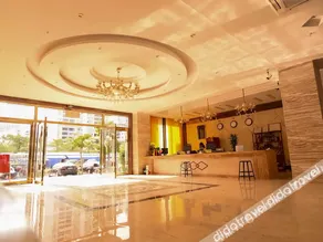 Ledong Longxin Hotel - Image 4