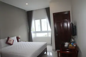 Vanda Hotel - Image 2