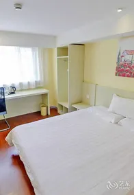 HANTING HOTEL SHENZHEN HUAQIANG BEI METRO STATION - Image 5
