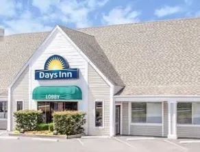 Days Inn by Wyndham Cullman - Image 2