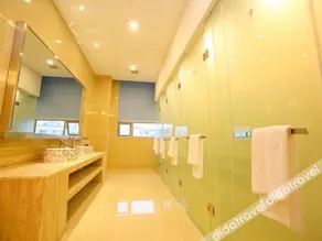 Xindao International Hotel - Image 3