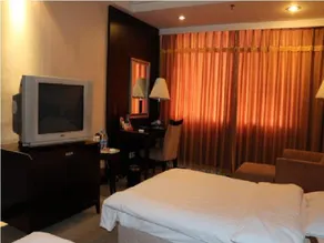 Marco Polo Commercial Hotel - Image 3
