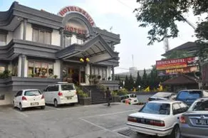 Hotel Benua - Image 2