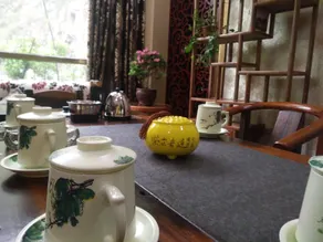Yujing Hotel - Image 5