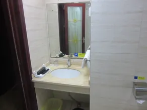 Jinjiang Hotel (Cangzhou Yanshan Hotel) - Image 5