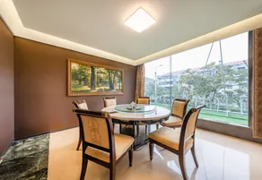 Jinjiang Hotel - Image 3