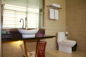 Huashu Yi Hotel (Haiyan Wuyue Plaza) - Image 2