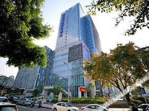 HOWARD JOHNSON DOWNTOWN HOTEL CHONGQING - Image 3