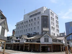 Takada Terminal Hotel - Image 4