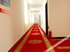 Tingri Baiba Hotel (Everest Avenue) - Image 2