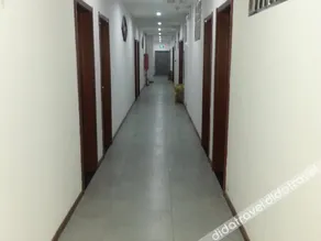 SUZHOU WUYUN LANyue BUSINESS HOTEL (GUOYUAN ROAD METRO STATION, YINSHANHU) - Image 4