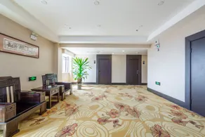 Guancheng Hotel - Image 5