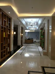 Venice International Hotel - Image 3
