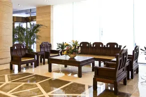 ZHENHE HOTEL - Image 2