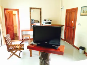 Aranyaprathet Riverside Resort - Image 3