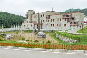 Tusi Manor Hotel - Image 5