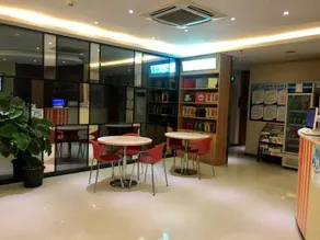 Lingyun Times Phoenix Fashion Convenience Hotel - Image 2