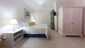 Port View Guest House - Image 2