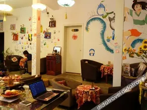 Xi Chang Blooming Azalea Hostel - Image 2