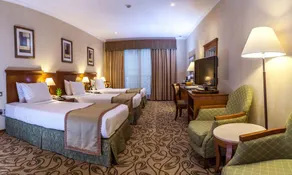 The Country Club Hotel Dubai - Image 3