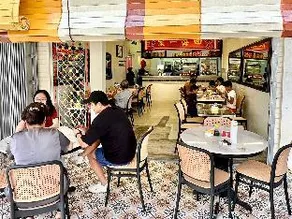 DingDong Homes Hotel - Image 4