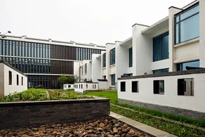 Jinling Mountain Villa, Tianquan Lake, Xuyi - Image 1