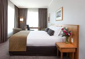Rydges Perth - Image 2