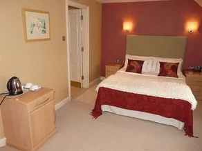 The Windmill Inn - Image 5
