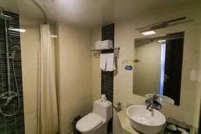 Yahao Selected Hotel (Jinfeng Branch) - Image 5
