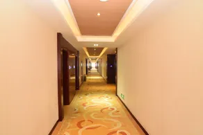 Dinis Garden Hotel - Image 5