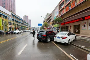 Vienna Hotel (Nanjing Wende Road Metro Station Yanchuang Park) - Image 5