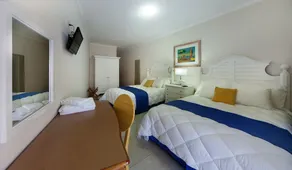 Port View Guest House - Image 4