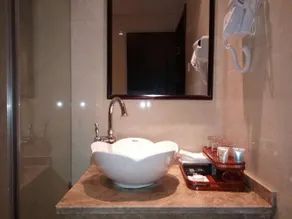 Zhaohuaxishi Inn (Taierzhuang Old Town Fuxing Plaza Store) - Image 3