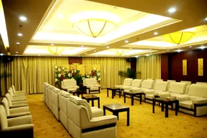 Yu Quan Shan Conifer Hotel - Image 2