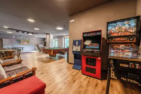 Hotel Vioz - Family Hotel & Apartments - Image 4