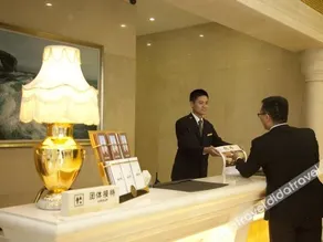 Long Wish Hotel International - Image 3
