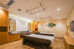 Shuimu City Hot Spring Holiday Hotel - Image 3